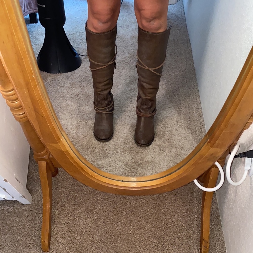 Freebird Coals size 8